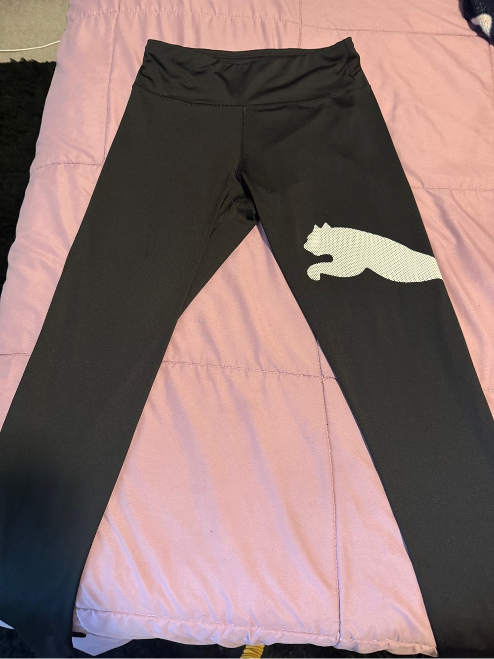 Puma Leggings with White Puma Cat Graphic